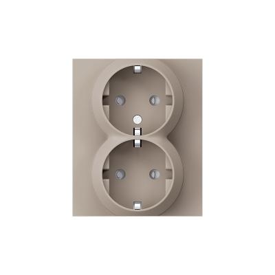 Розетка SETE 2-ая с/з с/у, со шторками 16А кашемир IP20/IP44 KRANZ KR-79-0703-2