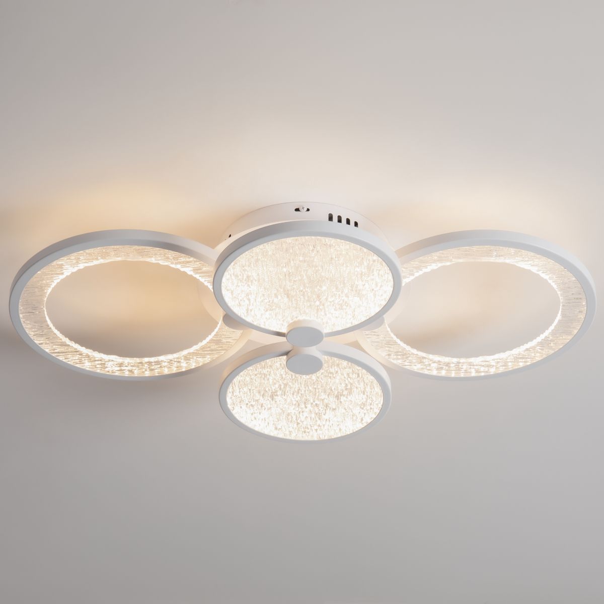 Потолочный светильник Freya Market FR6199CL-L150W
