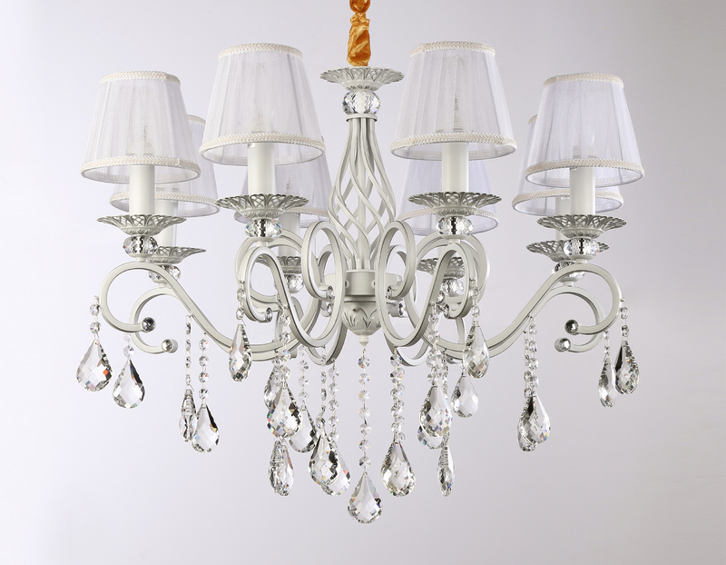 Подвесная люстра Ambrella Light Traditional TR4548