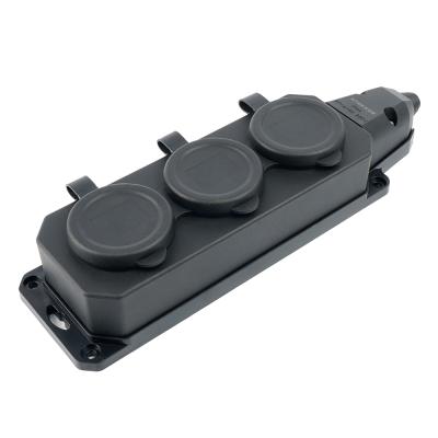 Розетка переносная 3-местная c/з Stekker RST16-3-44 250В 16А IP44 черный 50806