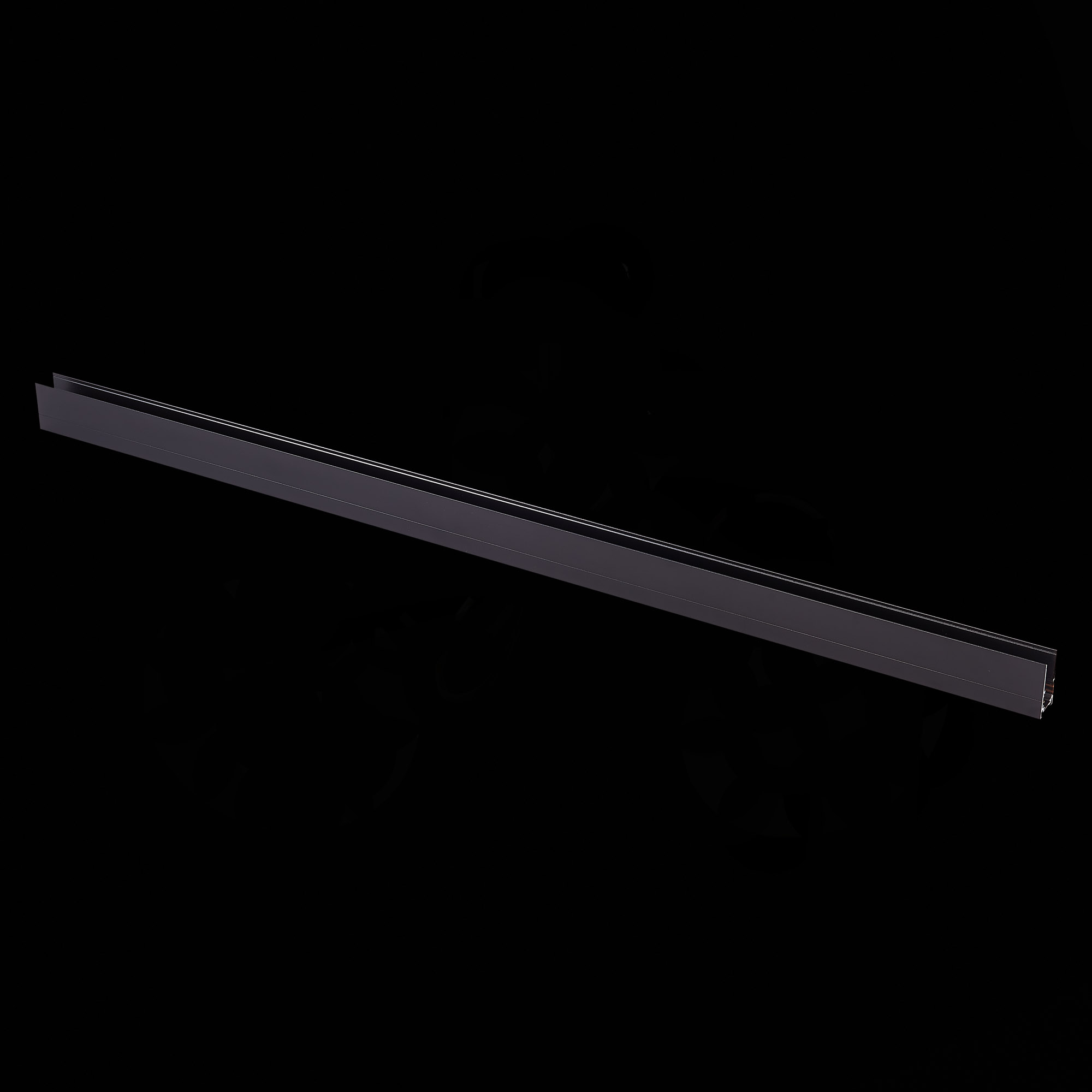 Шинопровод магнитный ST Luce Skyline 48 ST003.439.00