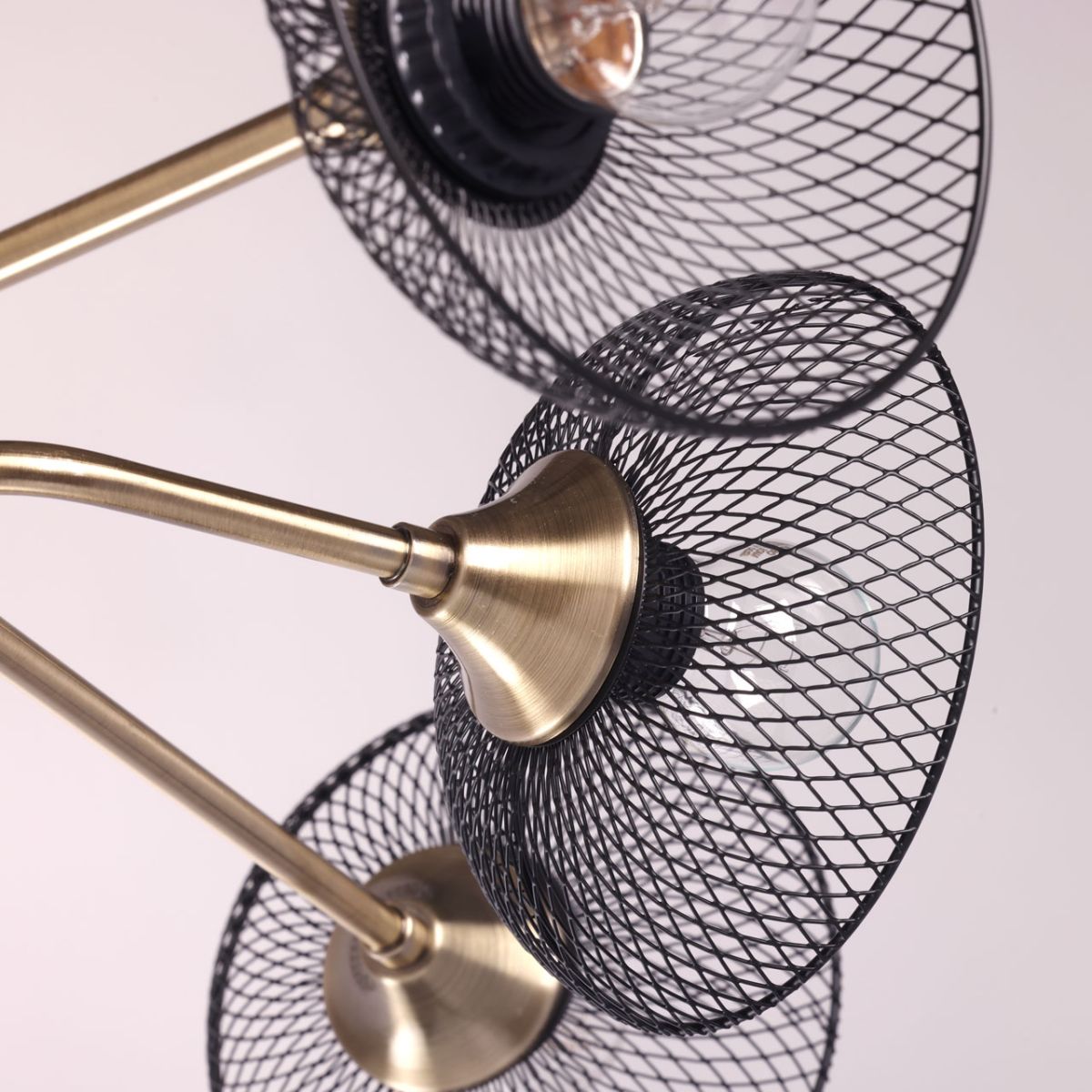 Люстра на штанге De Markt Вита 220014206