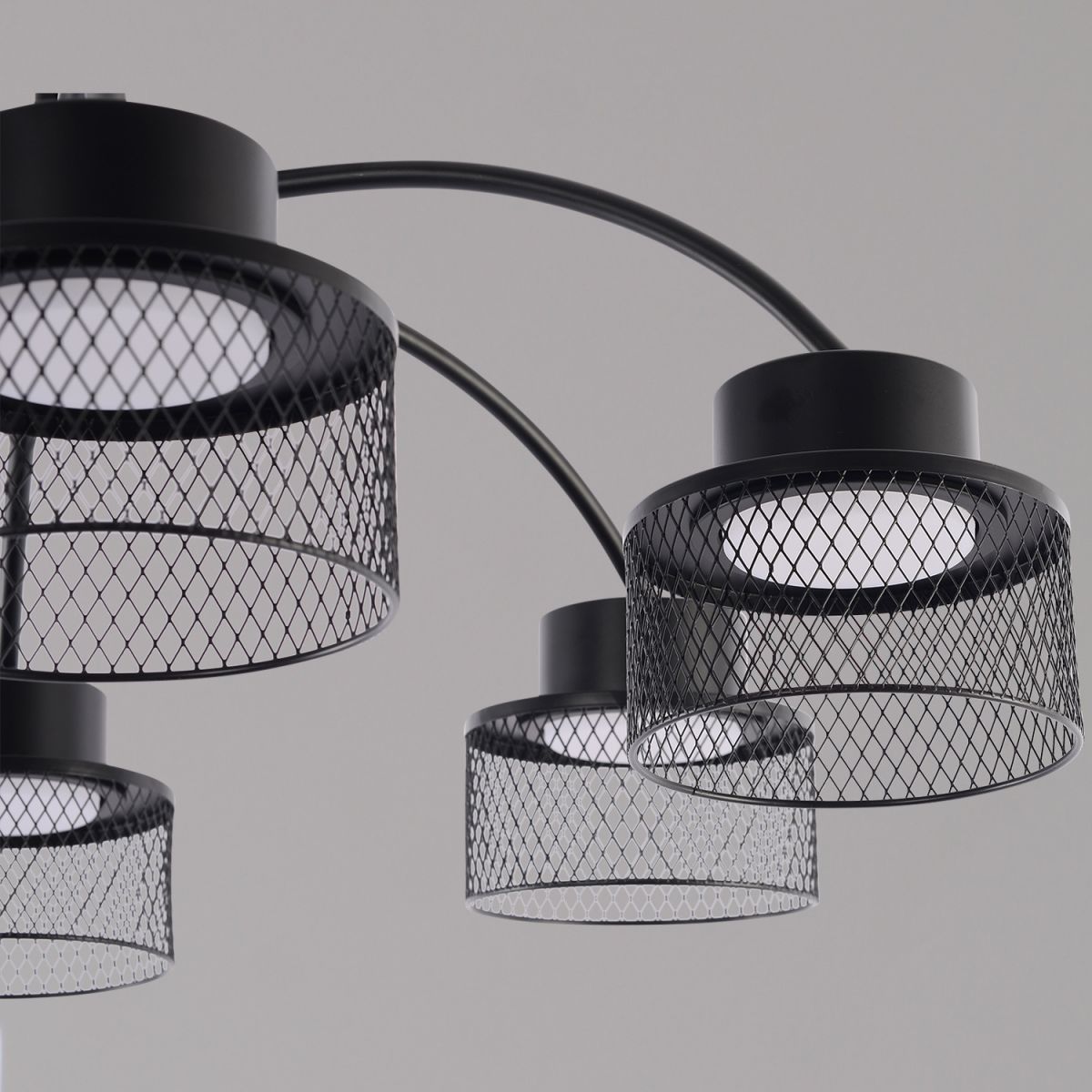 Люстра на штанге Reluce 68010-0.3-06 BK