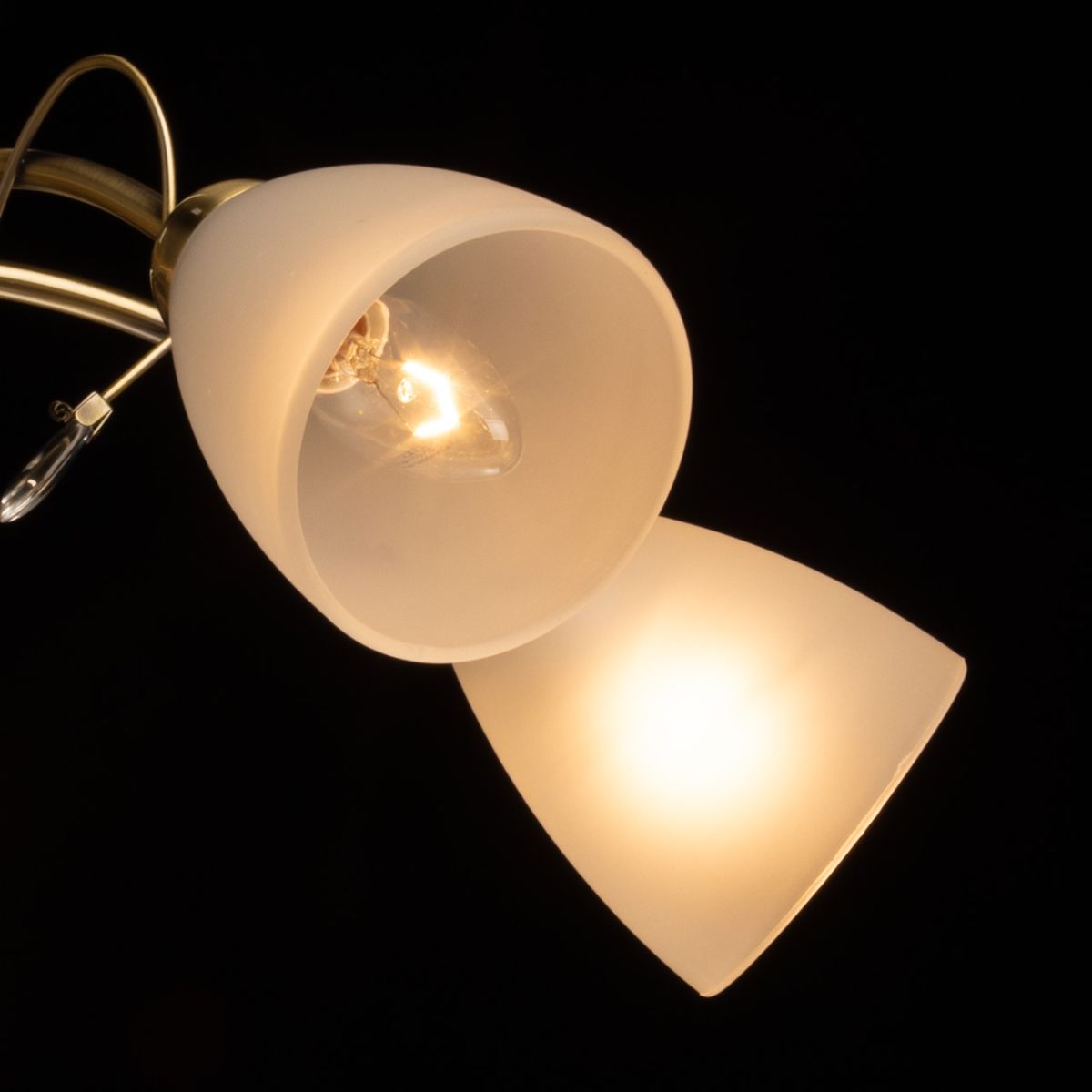 Люстра на штанге De Markt City Нежность 676017505