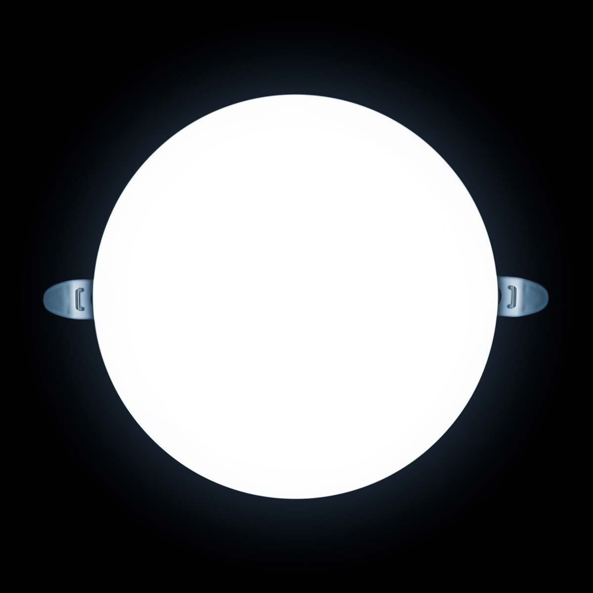 Встраиваемая светодиодная панель безрамочная Apeyron FLP 06-109