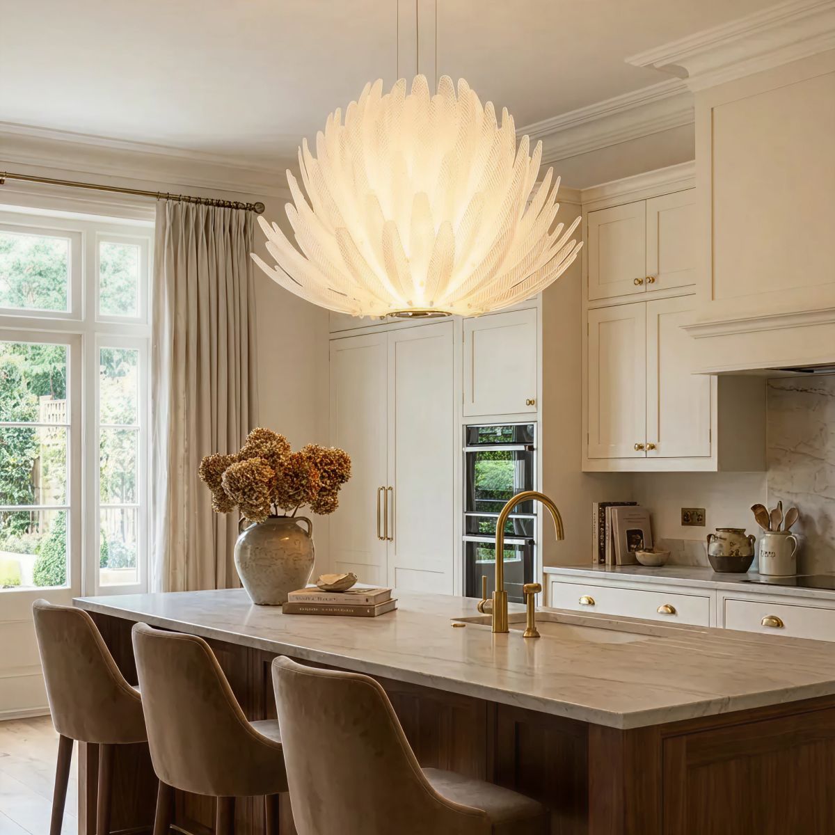 Подвесная люстра Citilux Deltoro CL327170