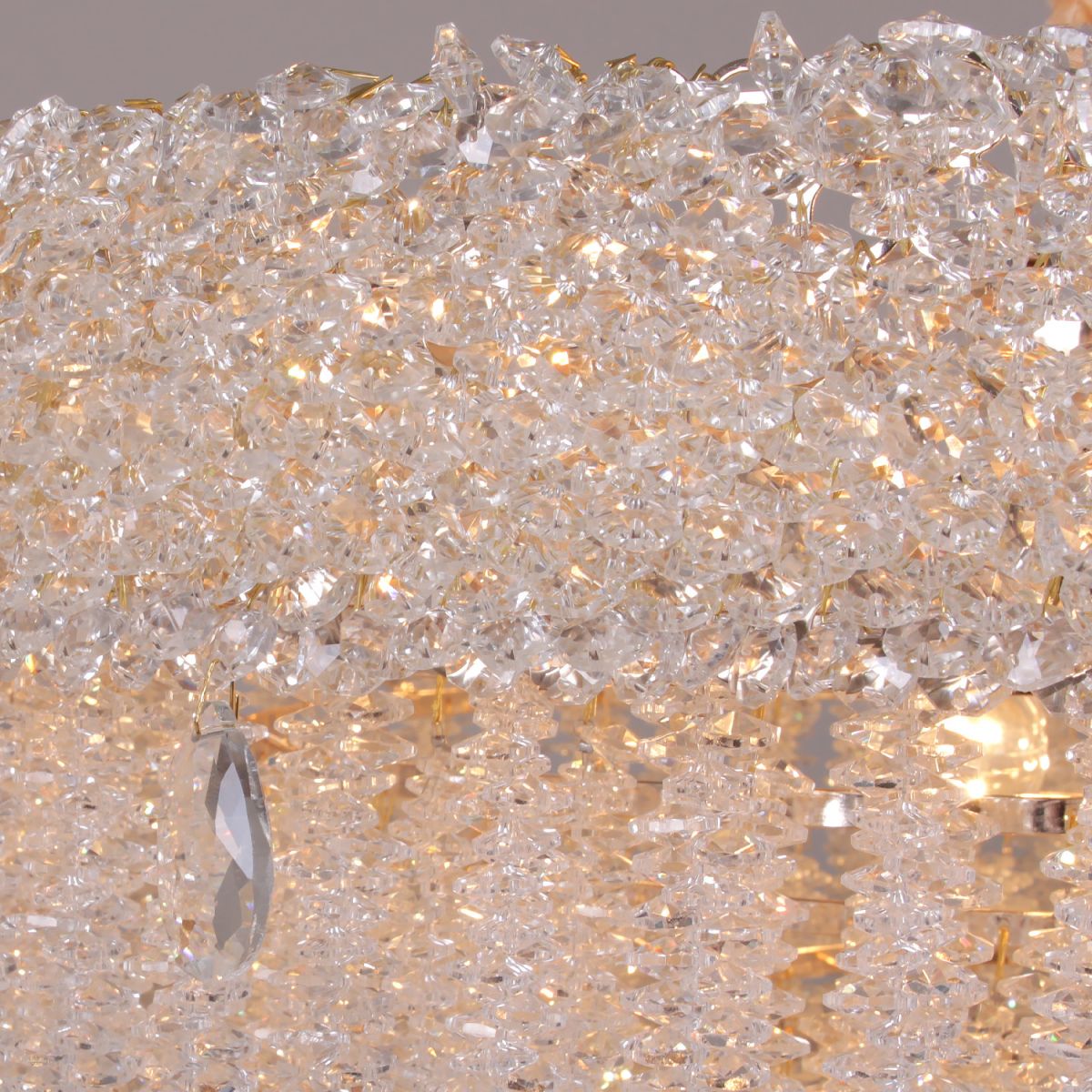 Подвесная люстра Reluce 02098-0.4-800 MX GD