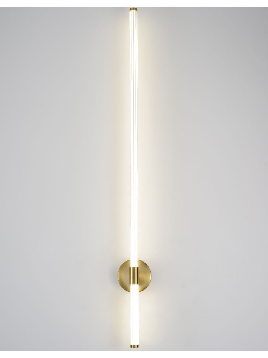 Настенный светильник Zortes Dora ZRS.30514.24