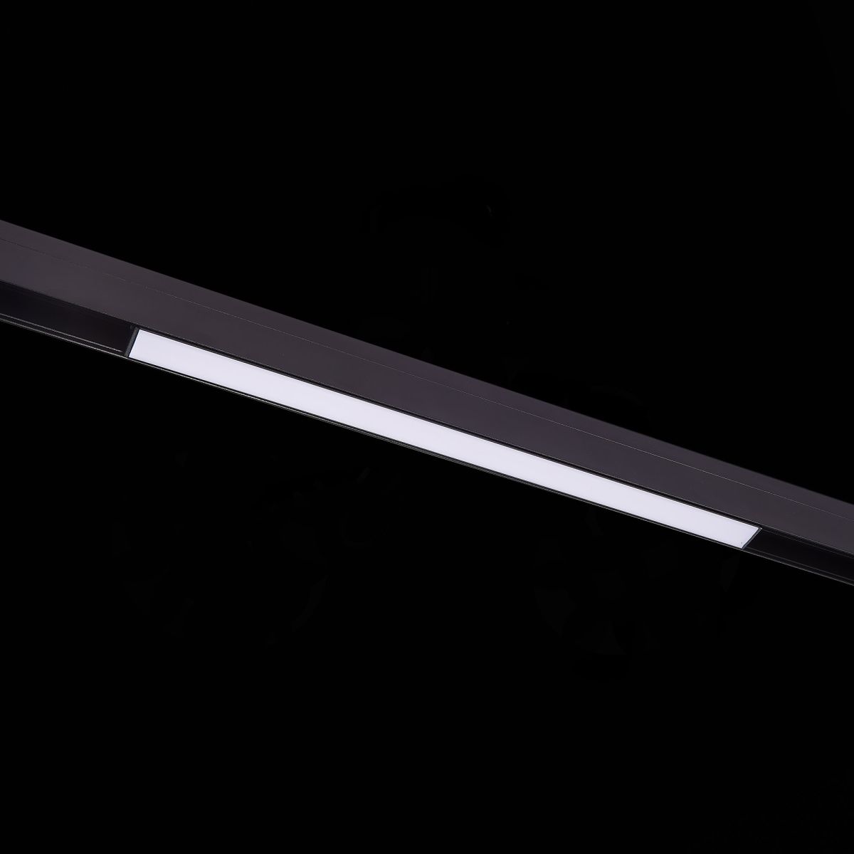 Трековый магнитный светильник ST Luce Skyline 48 ST370.406.20