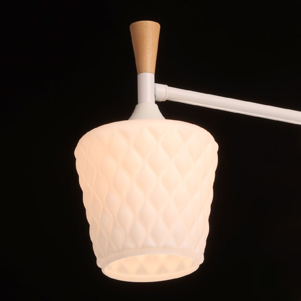 Люстра на штанге De Markt Дэла 635015105