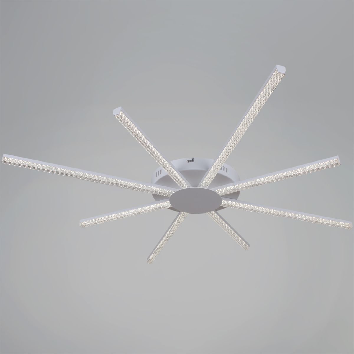 Потолочная люстра Reluce 06537-0.3-4+4 WH
