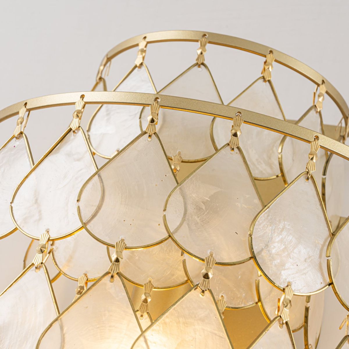 Настенный светильник Favourite Mollitia 4763-1W