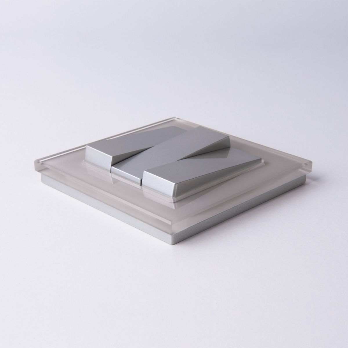 Выключатель трехклавишный Werkel (серебряный) W1130006 4690389164866