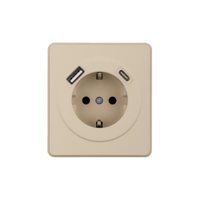 Розетка ROUND 1-ая с/з с/у з/ш 16А с USB A+C быстрой зарядки 5В/3А шелк KRANZ KR-78-0704-7