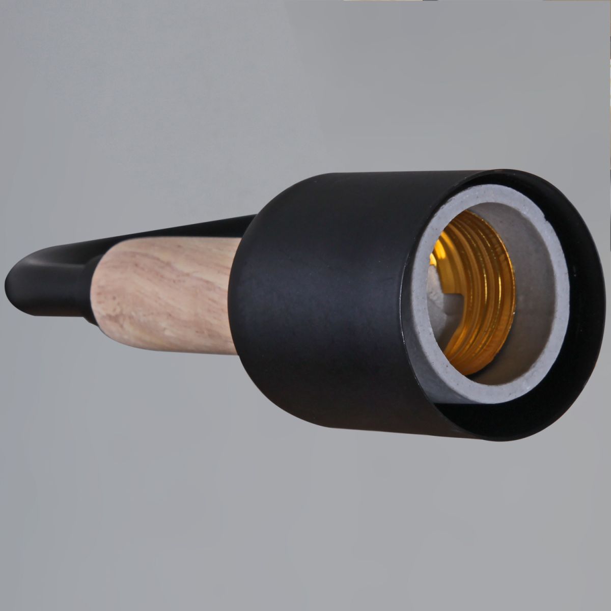 Люстра на штанге Reluce 99960-0.3-06 BK+WOOD