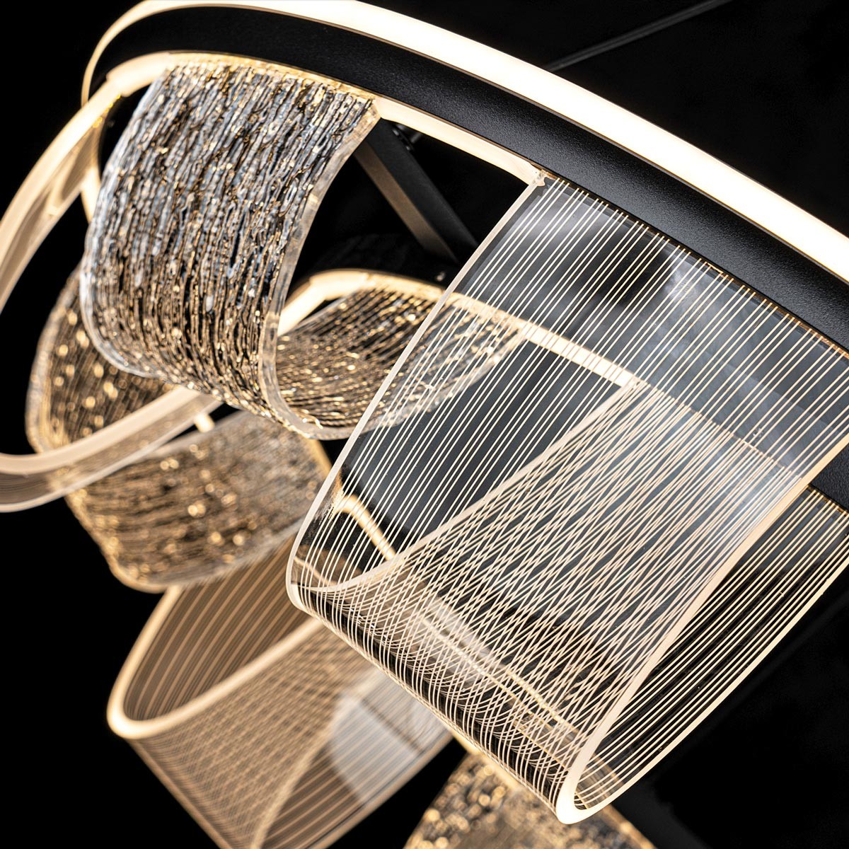 Подвесная люстра LED4U L7706-800 BK