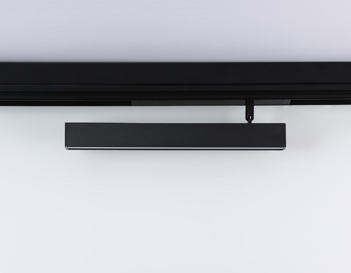 Трековый магнитный светильник Ambrella Light Magnetic 220V GL1332