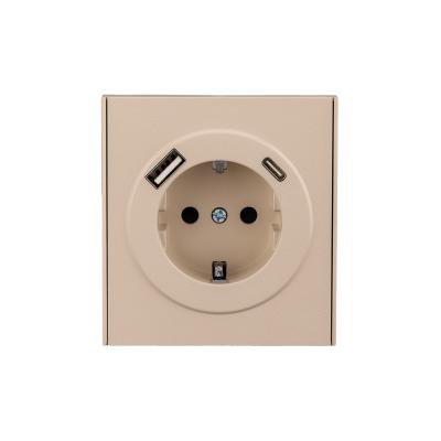 Розетка STRONG 1-ая с/з с/у з/ш 16А с USB A+C быстрой зарядки 5В/3А шелк KRANZ KR-78-0704-8