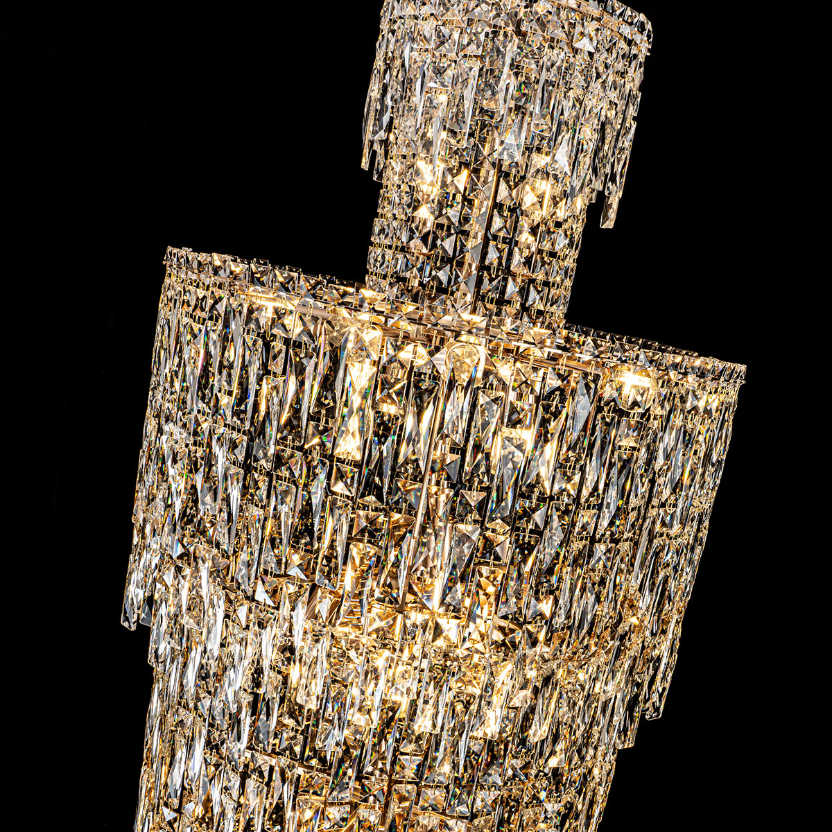 Каскадная люстра Modelux ML.977.47 GD