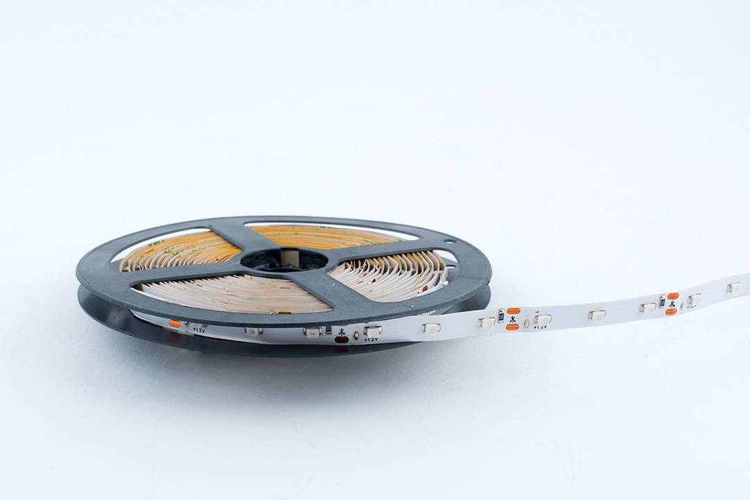 Светодиодная лента SWG SWG360-12-4.8-G-M 009468