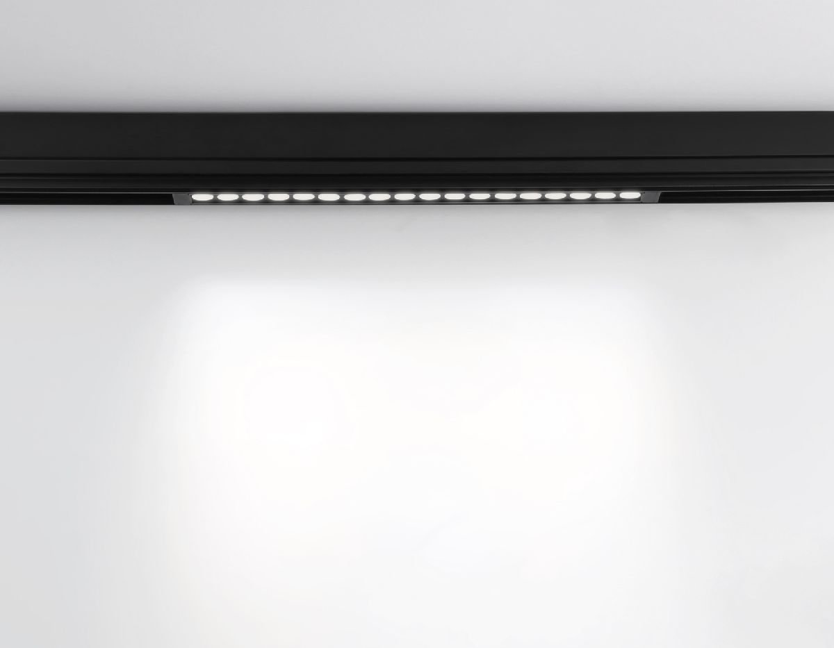 Трековый магнитный светильник Ambrella Light Magnetic 220V GL1314