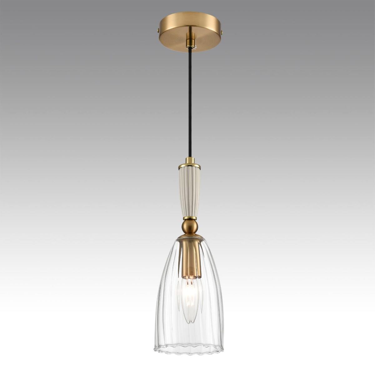 Подвесной светильник Lumion Suspentioni Derbi 8284/1A