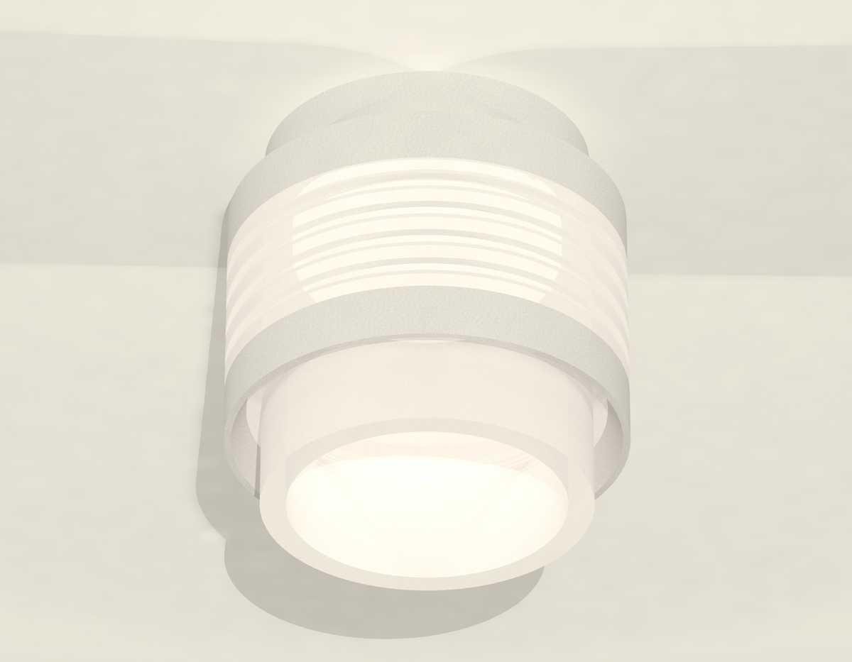 Комплект накладного светильника Ambrella light Techno Spot XS (C8431, N8401) XS8431001