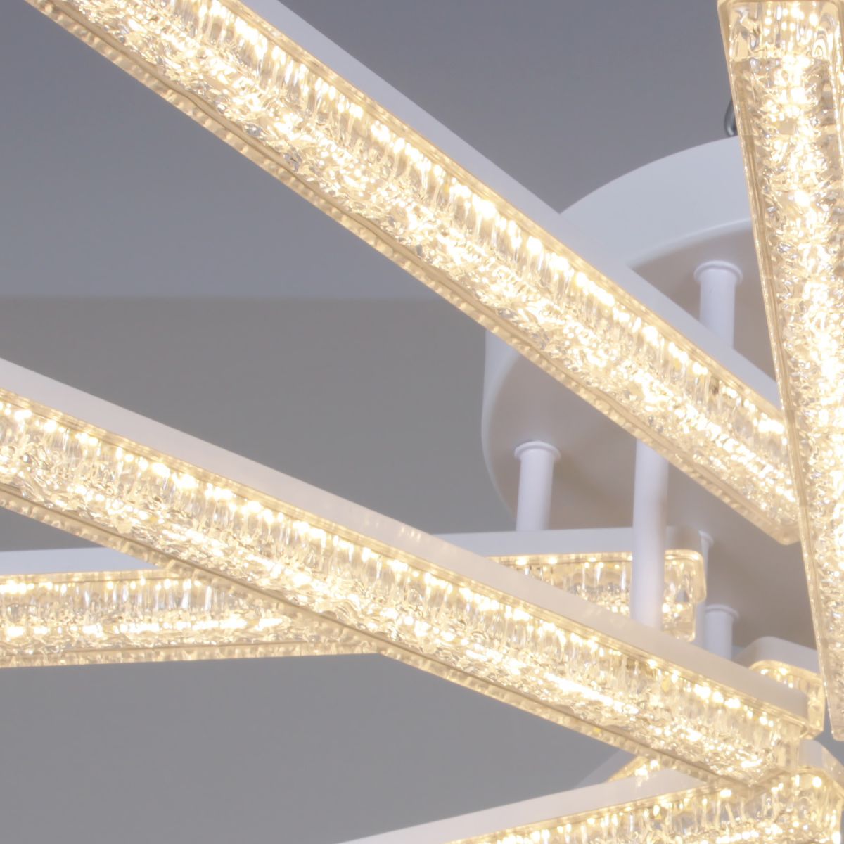 Потолочный светильник Reluce 68290-0.3-6+6 WH