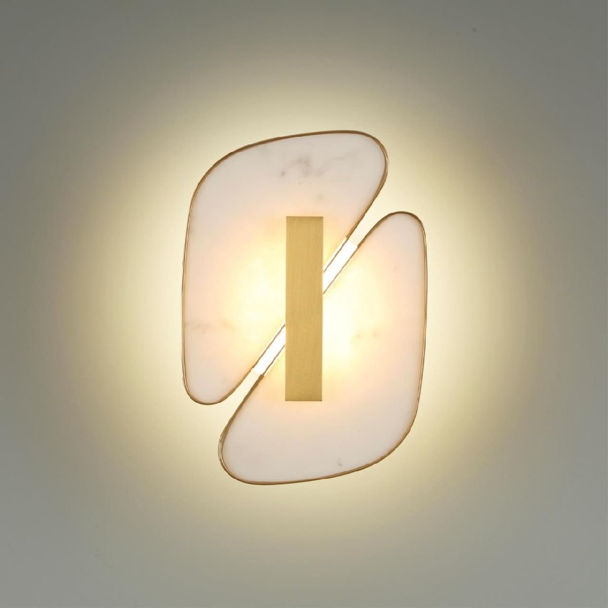 Настенный светильник Odeon Light Chiara 6638/10WL