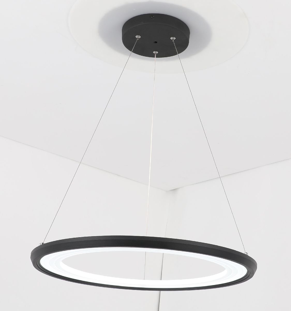 Подвесной светильник Zortes Oria ZRS.33122.40