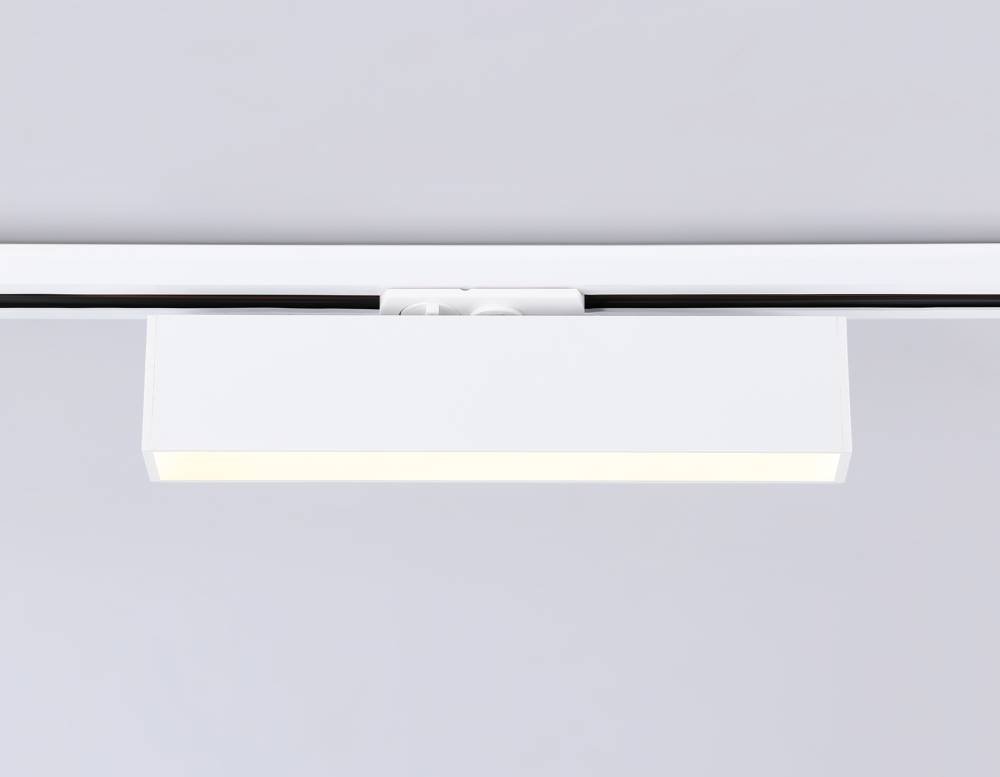 Трековый однофазный светильник Ambrella Light Track System GL6761