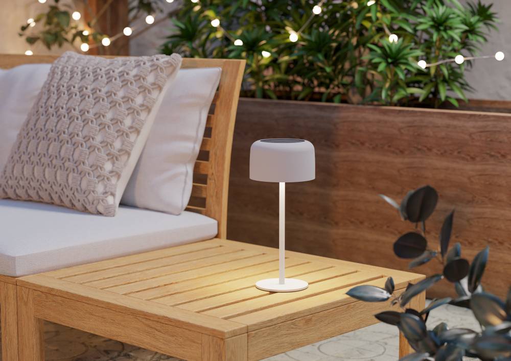 Настольная лампа на солнечных батареях Eglo Roccanova 901892