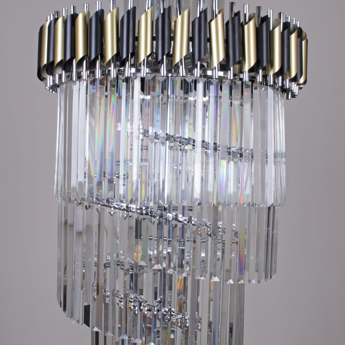 Подвесная люстра Reluce 09001-0.4-600