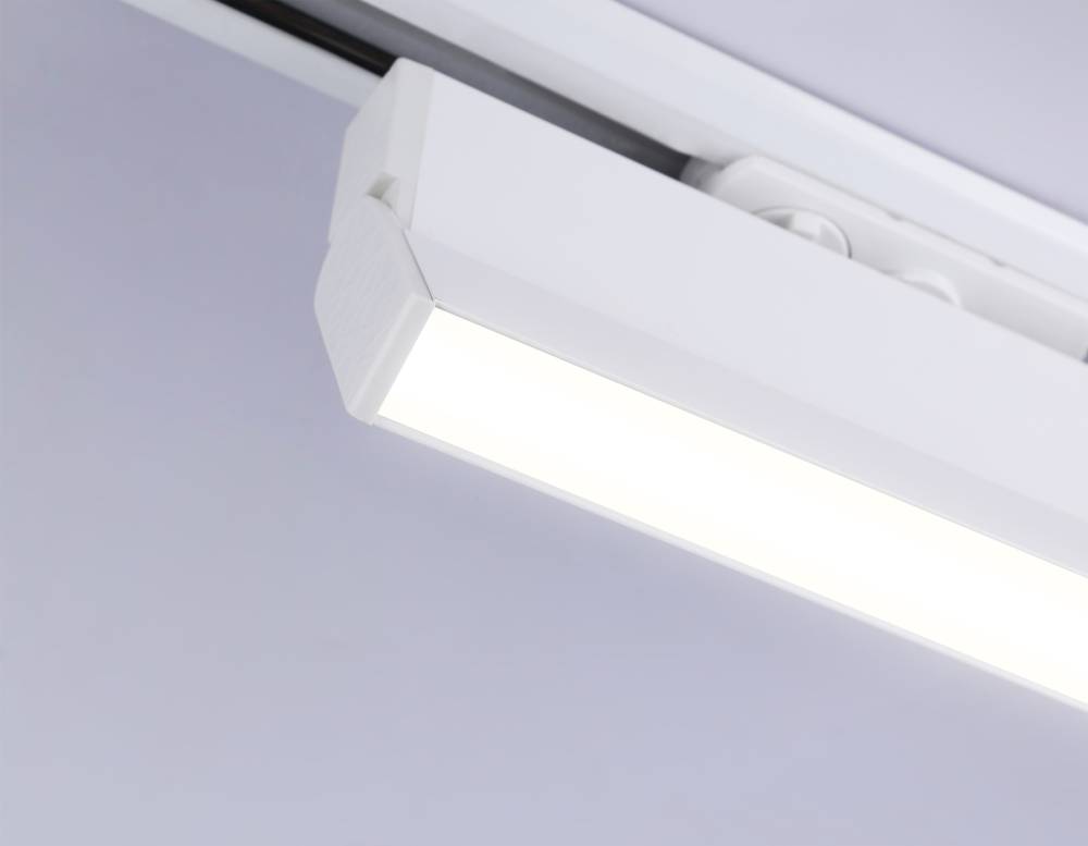 Трековый однофазный светильник Ambrella Light Track System GL6806
