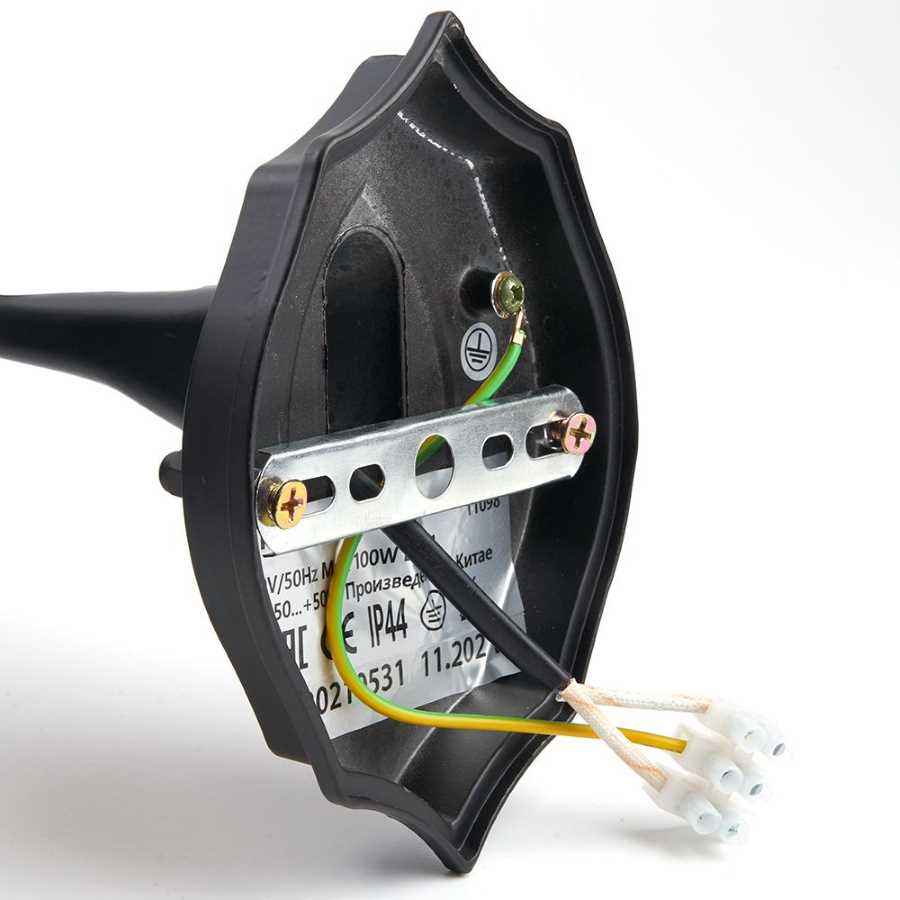 Уличный настенный светильник Feron Классика 8101 11096