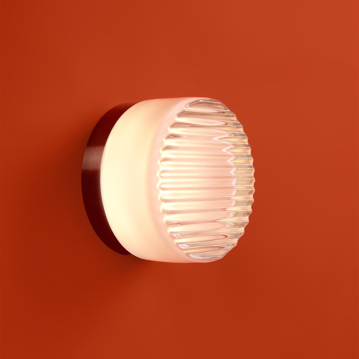 Настенный светильник Freya Retro FR5603WL-L8TR1