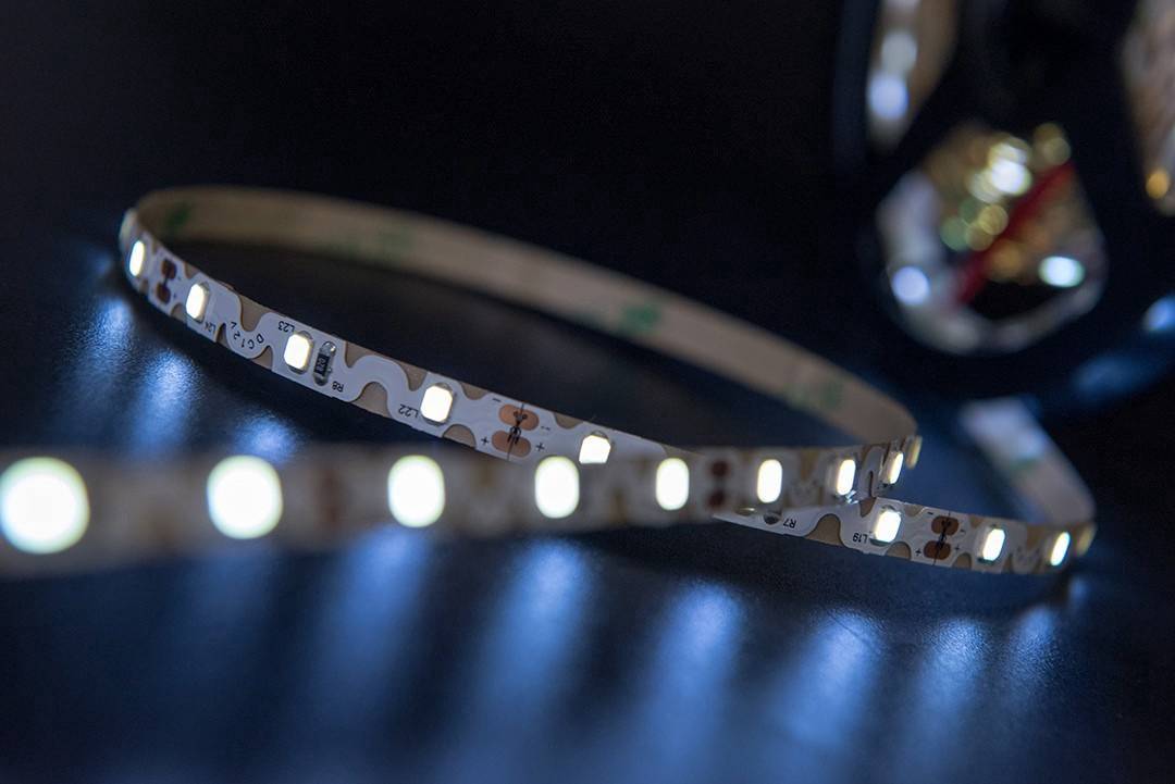 Светодиодная лента SWG SWGFLEX860-9-CW-M 009716