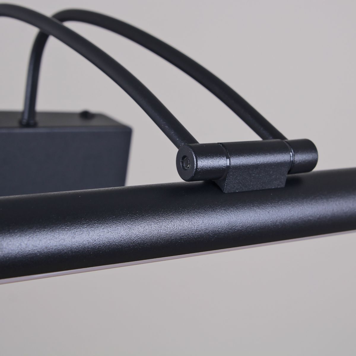 Подсветка для зеркал Reluce 06742-0.2-605