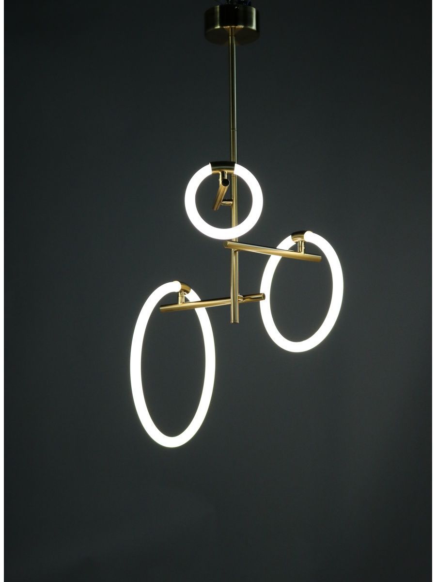 Люстра на штанге Zortes Jessy ZRS.01043.03