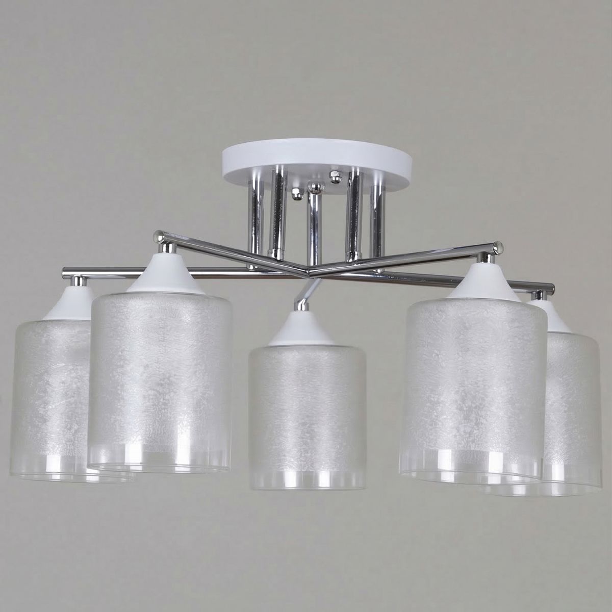 Потолочная люстра Reluce 69160-0.3-05 WH+BK