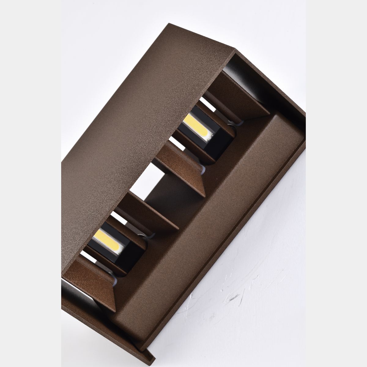 Настенный уличный светильник Mantra Davos  7822