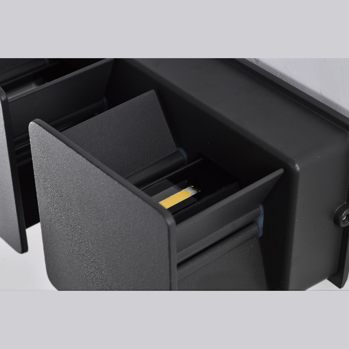 Настенный уличный светильник Mantra Davos  7821