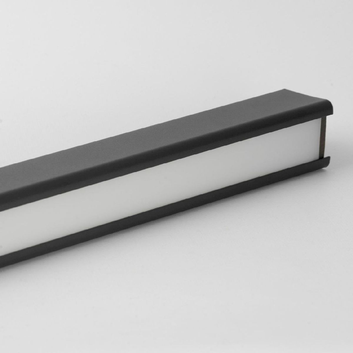 Линейный подвесной светильник Lussole Dade LSP-7245